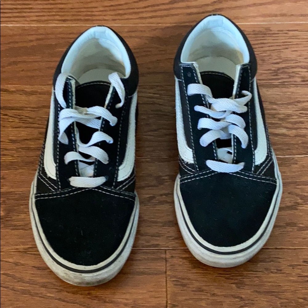Black Vans Sneakers